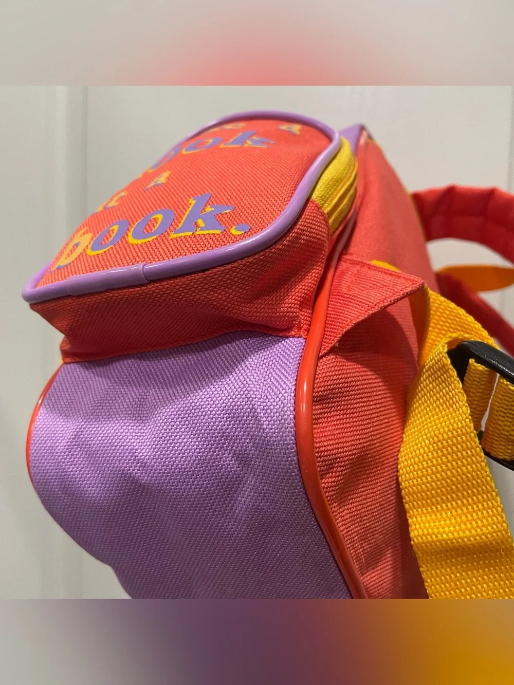 RARE Between The Lions Kid Backpack 2001 12x8.5